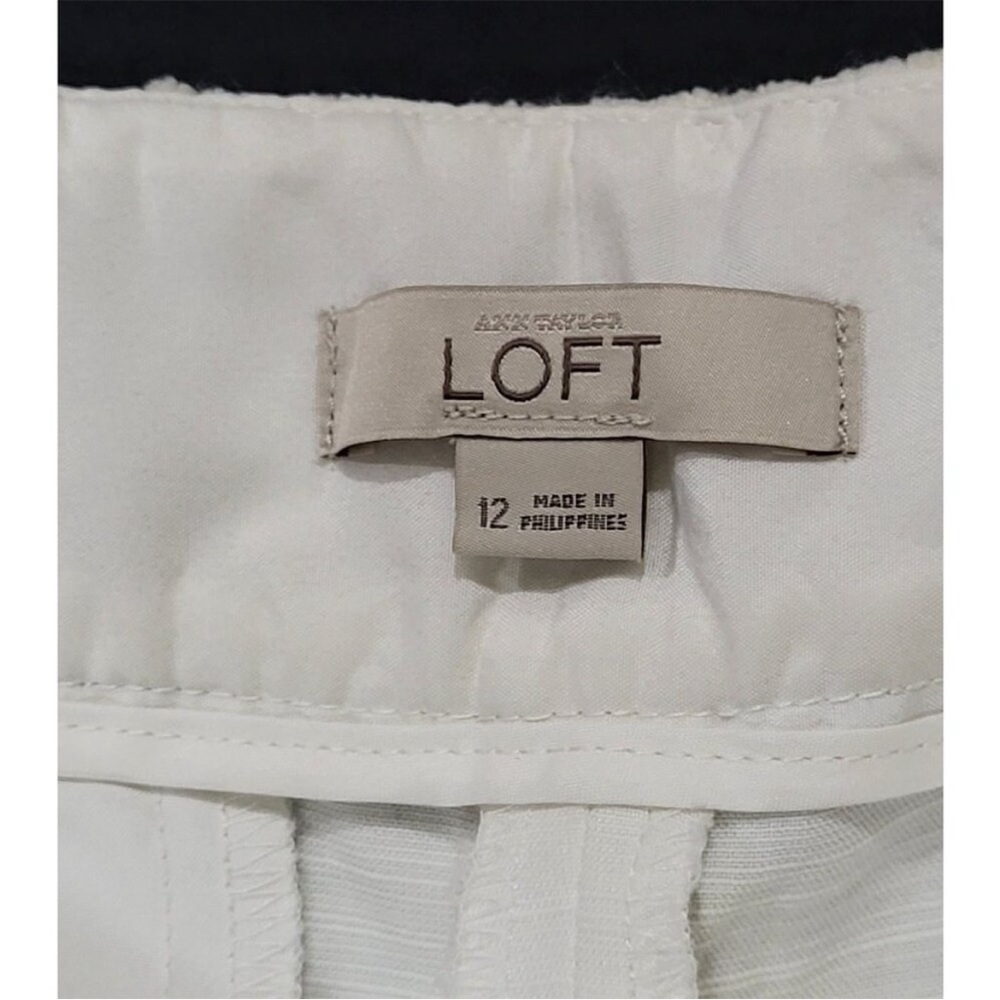 LOFT women’s lace trim off white cotton shorts | 12 - Picture 8 of 9